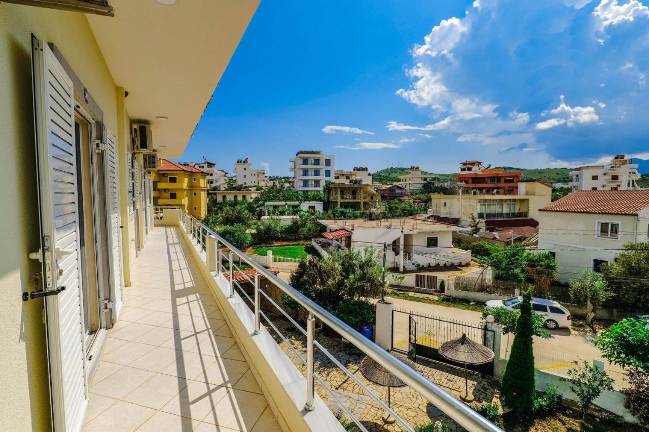 Empo Hotel Ksamil Exteriér fotografie