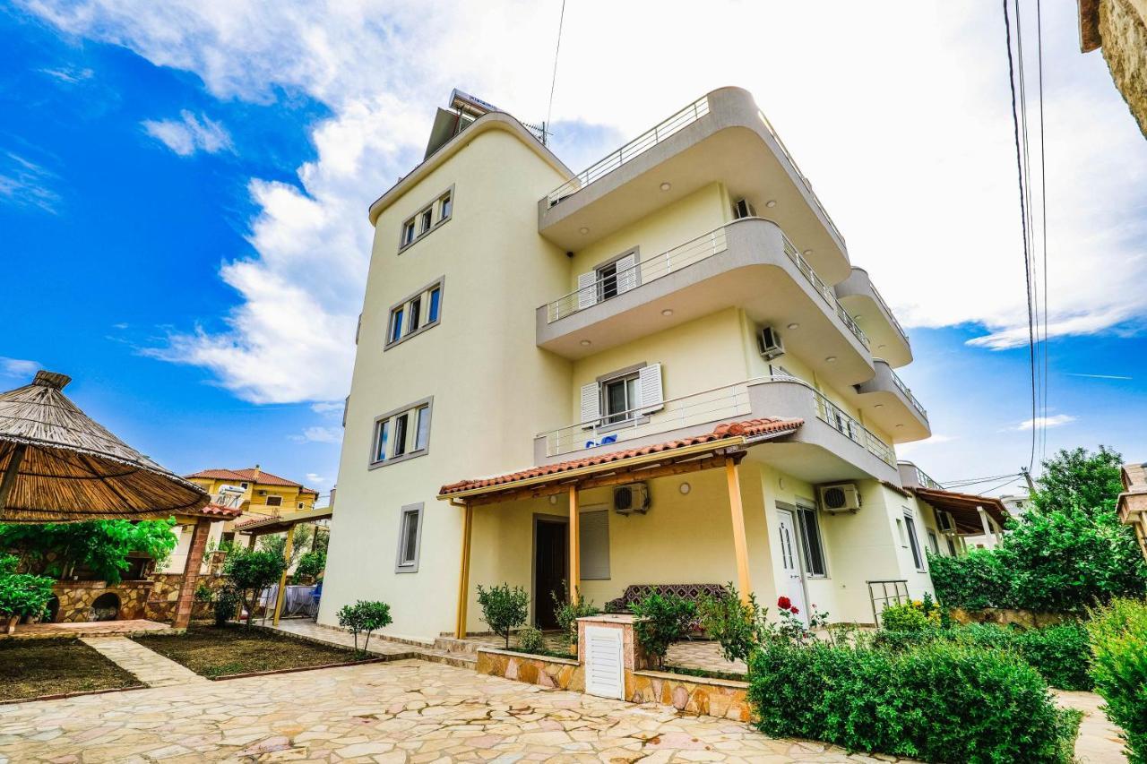 Empo Hotel Ksamil Exteriér fotografie