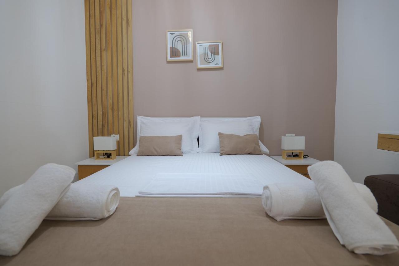 Empo Hotel Ksamil Exteriér fotografie