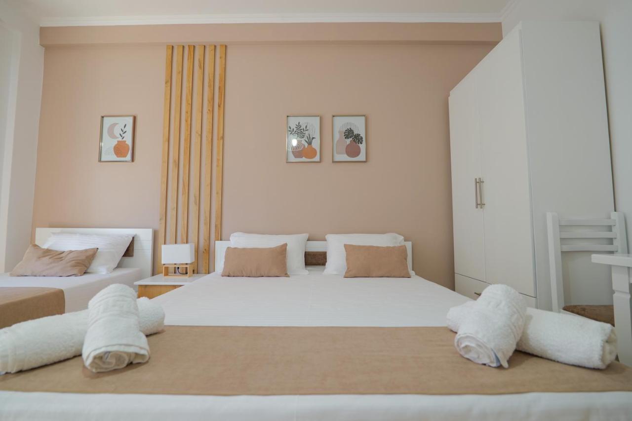 Empo Hotel Ksamil Exteriér fotografie