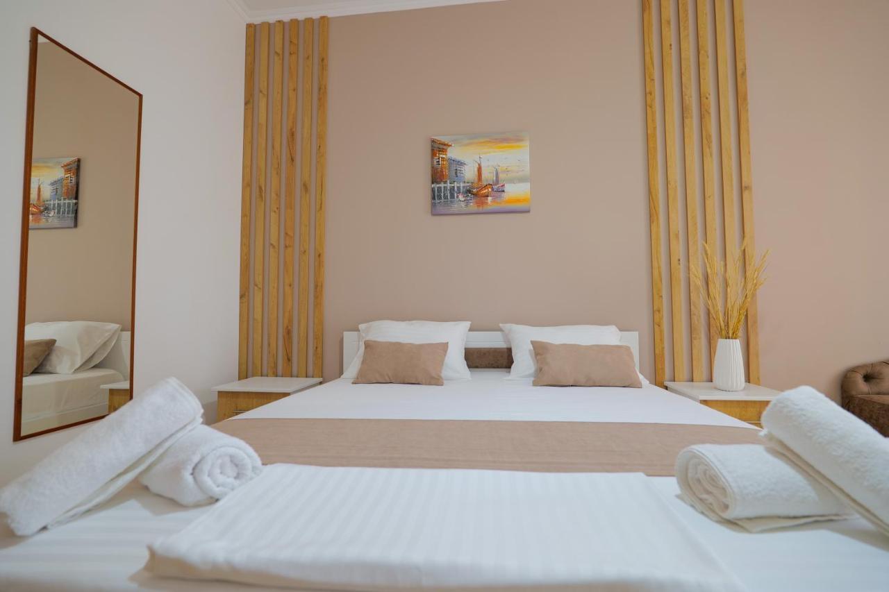 Empo Hotel Ksamil Exteriér fotografie