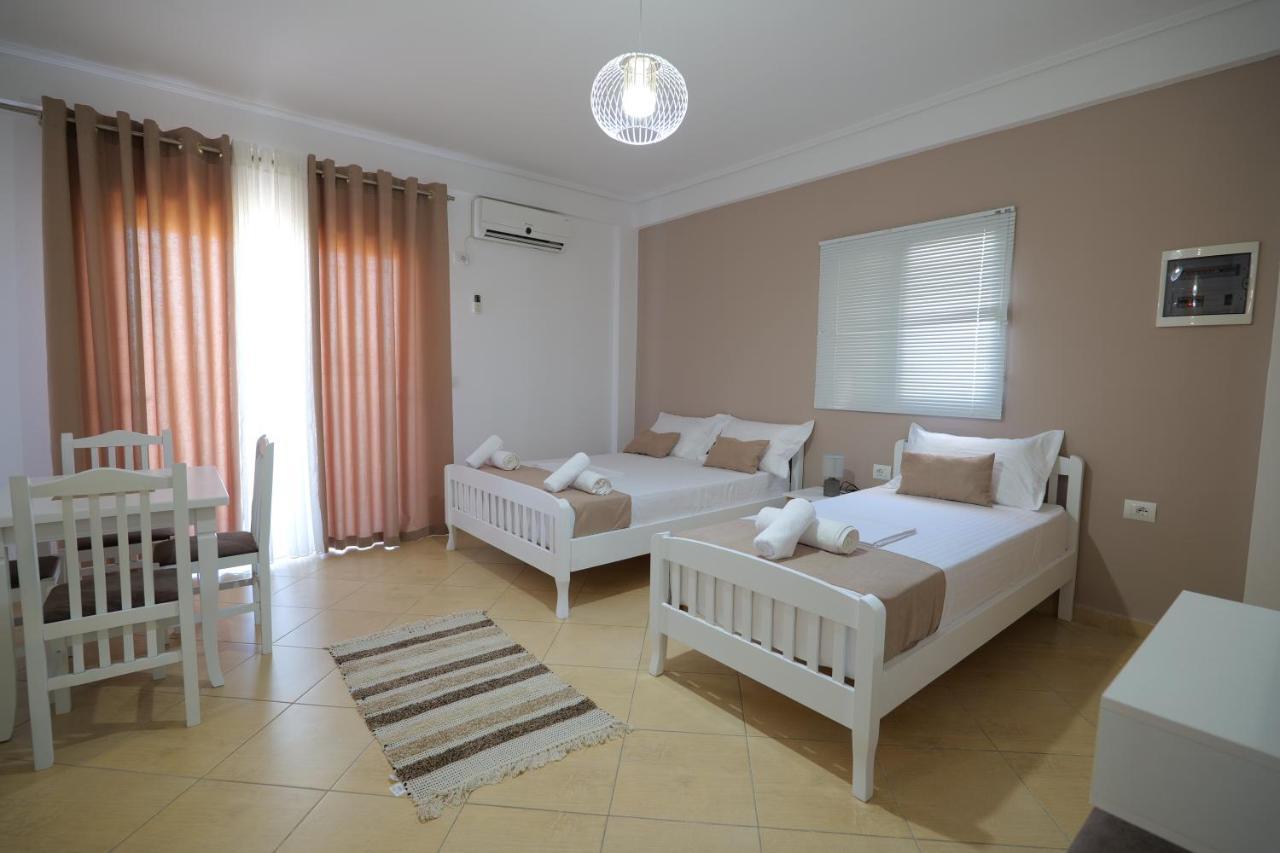 Empo Hotel Ksamil Exteriér fotografie