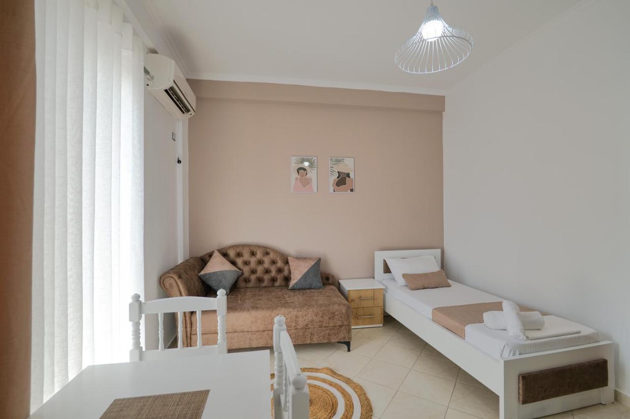 Empo Hotel Ksamil Exteriér fotografie